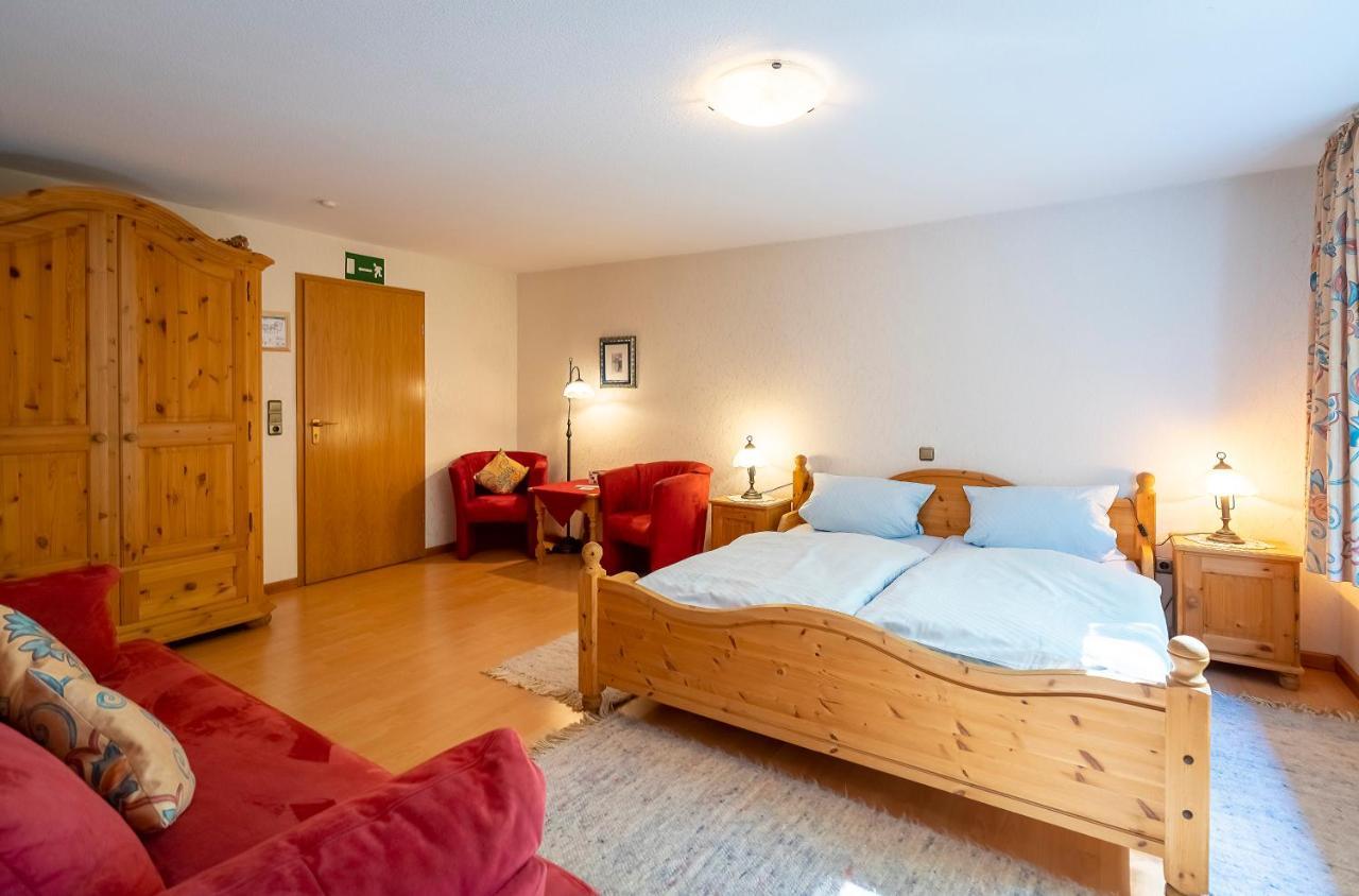 Hotel Zum Lindenbaum Finnentrop Zewnętrze zdjęcie